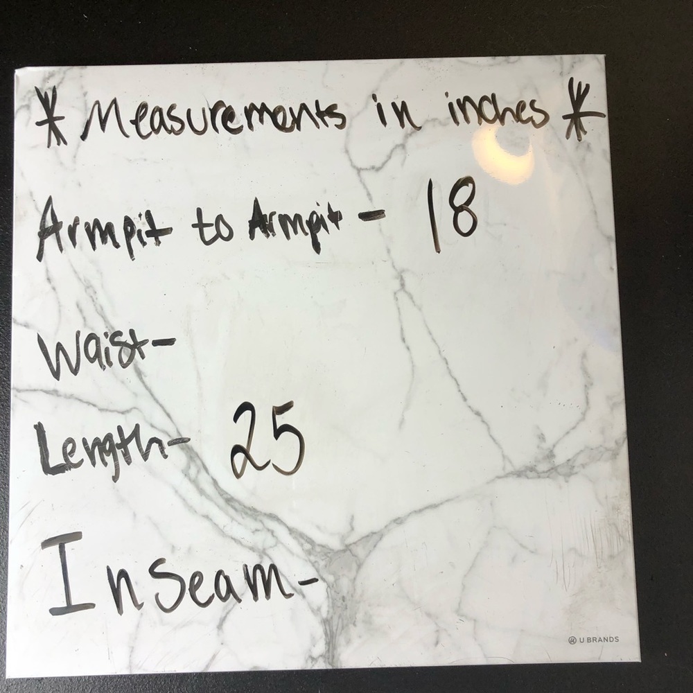 ModCloth‎ wrap top - Picture 8 of 10